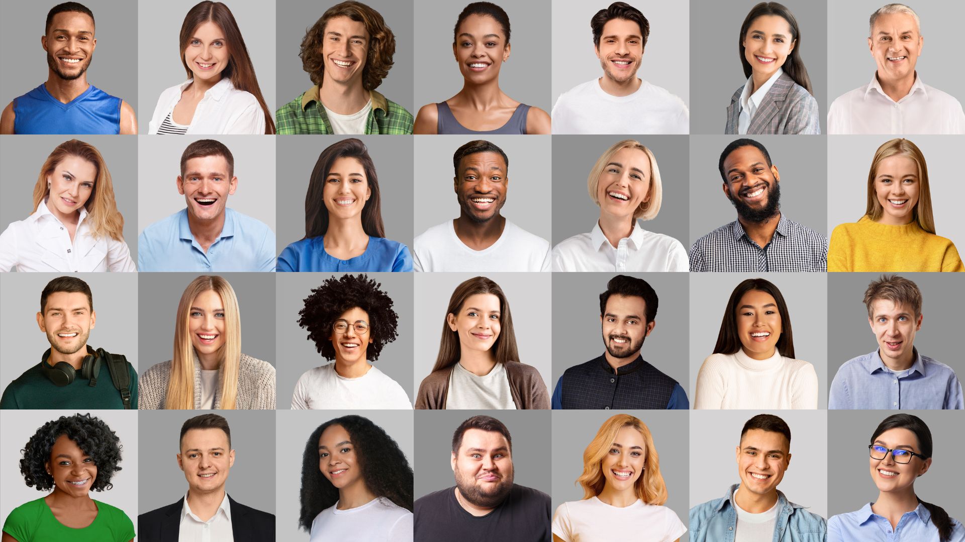 création graphique print signalétique panneaux immobiliers plaquette commerciale dépliant cartes de visite flyers calendrier grand format roll-up enseigne vitrophanie adhésif micro-perforé covering véhicule / covering voiture panneau de fin de chantier goodies personnalisés signature mail